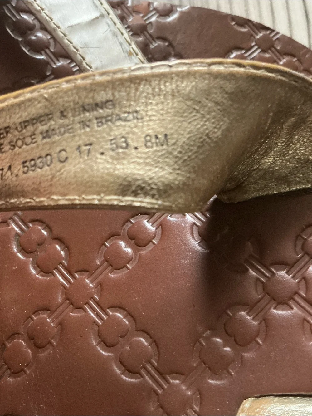 Tory Burch Thora thong sandals metallic leather strap gold logo size 8
